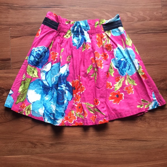 Hollister Pink High Waisted Circle Skirt, Size XS - Picture 2 of 5